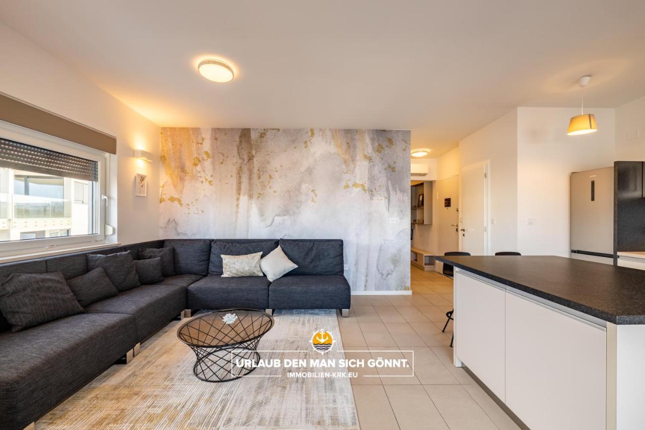 Апартаменты Penthouse Panorama Deluxe In Малинска Экстерьер фото