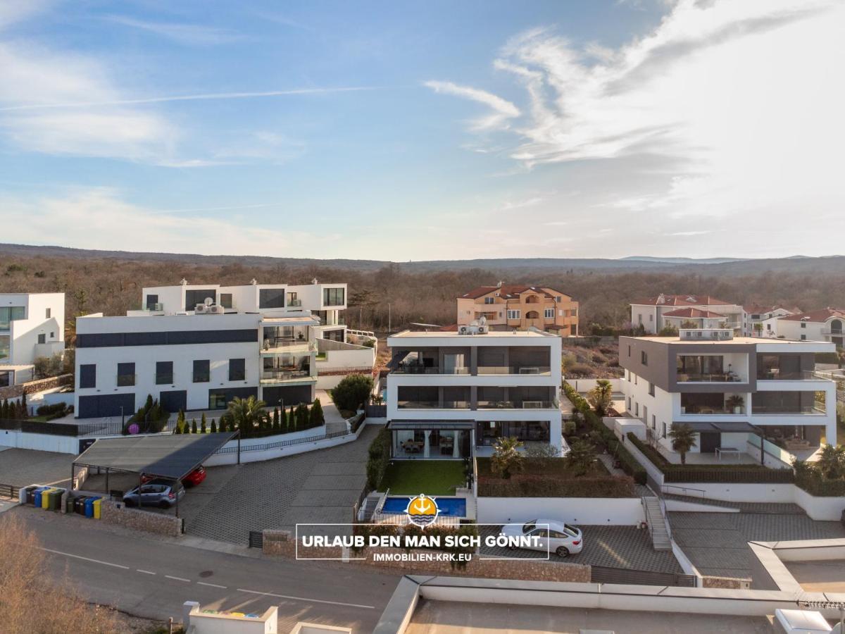 Апартаменты Penthouse Panorama Deluxe In Малинска Экстерьер фото