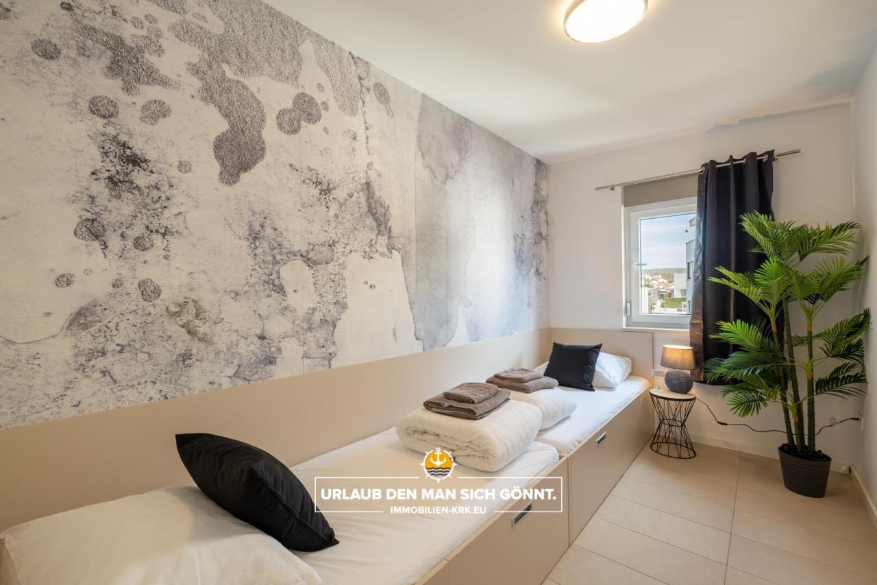 Апартаменты Penthouse Panorama Deluxe In Малинска Экстерьер фото